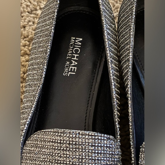 Michael Kors Black and Gray Loafers with Bow Accent - Picture 2 of 6